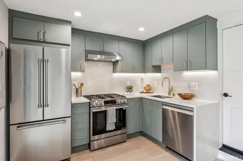 Kitchen - 444 4th Ave, San Francisco, CA 94118 photo 9 of 9