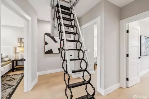 Entry Way - 444 4th Ave, San Francisco, CA 94118 photo 4 of 4