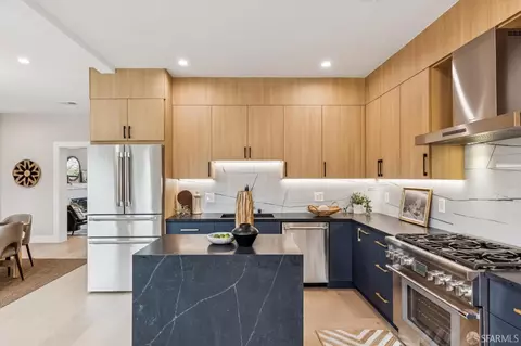 Kitchen - 444 4th Ave, San Francisco, CA 94118 photo 5 of 9