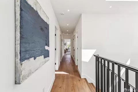 Entry Way - 1415 Oxford St, Berkeley, CA 94709 photo 3 of 3