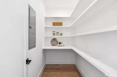 Entry Way - 1415 Oxford St, Berkeley, CA 94709 photo 1 of 3