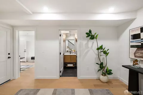 Entry Way - 647 24th Ave, San Francisco, CA 94121 photo 11 of 12