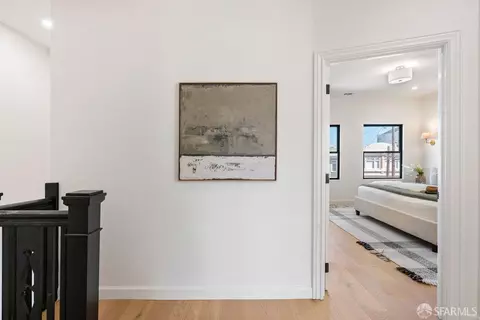 Entry Way - 647 24th Ave, San Francisco, CA 94121 photo 8 of 12