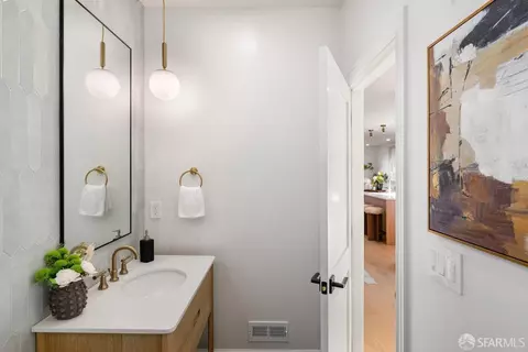 Bath - 647 24th Ave, San Francisco, CA 94121 photo 2 of 13