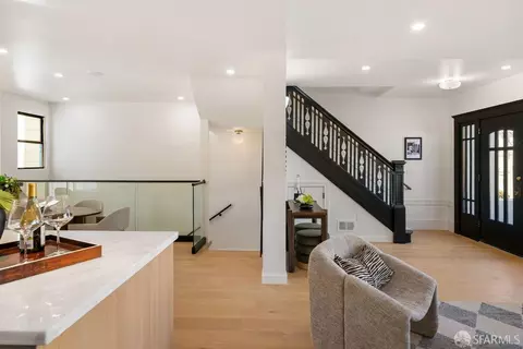 Entry Way - 647 24th Ave, San Francisco, CA 94121 photo 4 of 12
