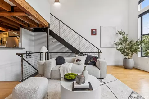 Living - 2501 Harrison St #2, San Francisco, CA 94110 photo 4 of 7
