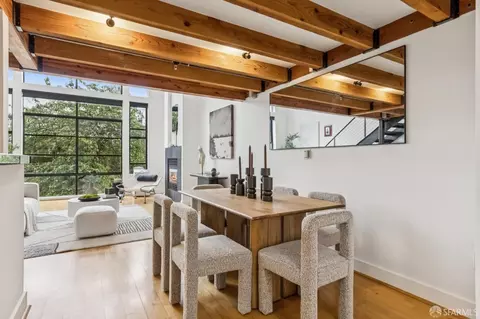 Dining - 2501 Harrison St #2, San Francisco, CA 94110 photo 3 of 7