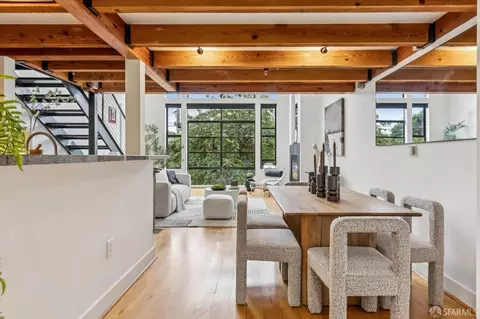 Dining - 2501 Harrison St #2, San Francisco, CA 94110 photo 2 of 7