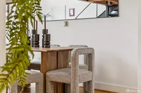 Dining - 2501 Harrison St #2, San Francisco, CA 94110 photo 1 of 7