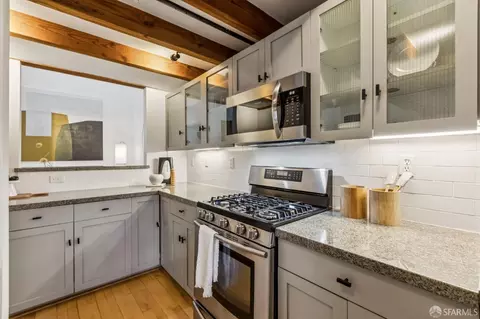 Kitchen - 2501 Harrison St #2, San Francisco, CA 94110 photo 7 of 11