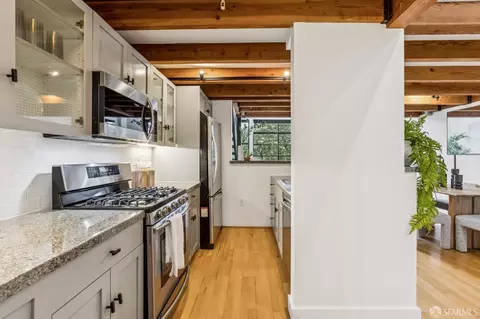 Kitchen - 2501 Harrison St #2, San Francisco, CA 94110 photo 3 of 11