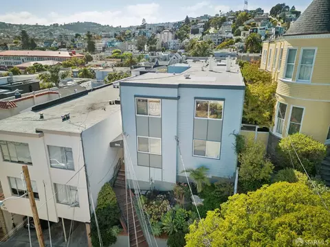 30 Fair Oaks St, San Francisco, CA 94110