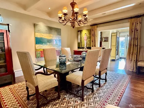 Dining - 33 Walnut St, San Francisco, CA 94118 photo 2 of 3