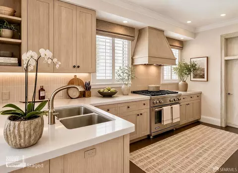Kitchen - 33 Walnut St, San Francisco, CA 94118 photo 2 of 2