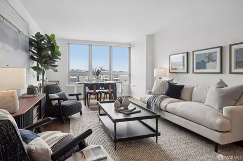 750 Van Ness Ave #PH 4, San Francisco, CA 94102