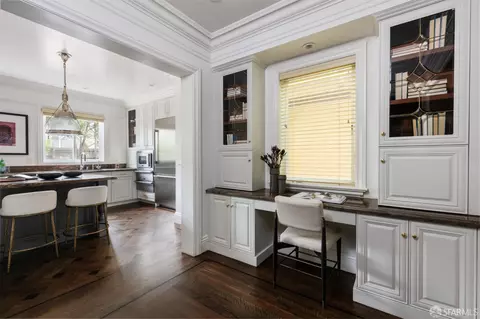 Entry Way - 459 32nd Ave, San Francisco, CA 94121 photo 1 of 8