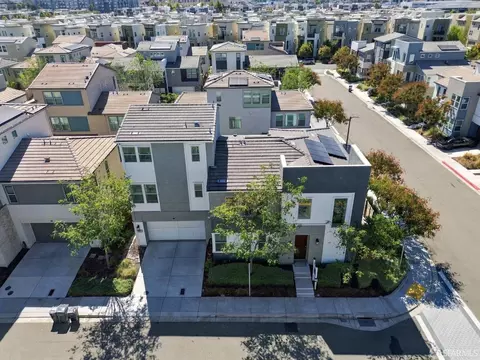 View/Area - 5892 Beechwood Loop, Dublin, CA 94568 photo 1 of 5