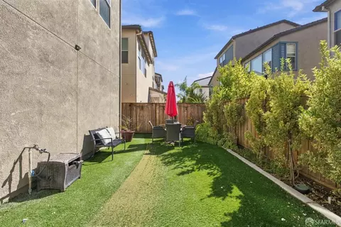 Exterior - 5892 Beechwood Loop, Dublin, CA 94568 photo 4 of 18