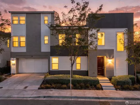 Exterior - 5892 Beechwood Loop, Dublin, CA 94568 photo 11 of 18