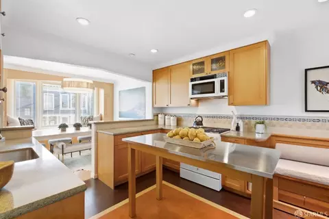 Kitchen - 484 29th St, San Francisco, CA 94131 photo 3 of 7