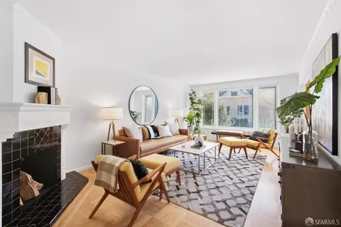 Living - 484 29th St, San Francisco, CA 94131 photo 1 of 3