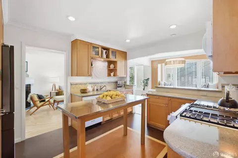 Kitchen - 484 29th St, San Francisco, CA 94131 photo 4 of 7