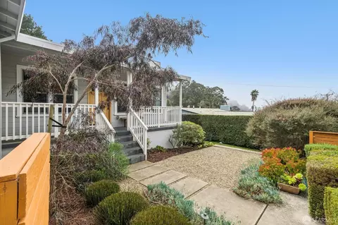 Exterior - 646 Brighton Rd, Pacifica, CA 94044 photo 3 of 12