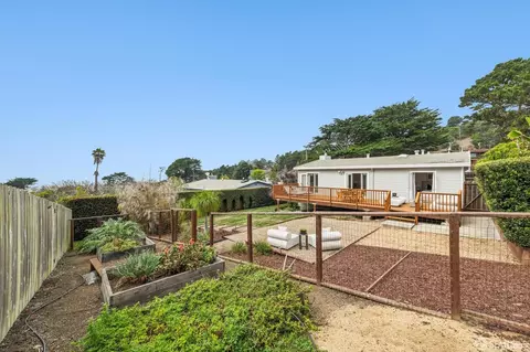 Exterior - 646 Brighton Rd, Pacifica, CA 94044 photo 9 of 12