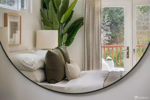 Bedroom - 646 Brighton Rd, Pacifica, CA 94044 photo 9 of 9