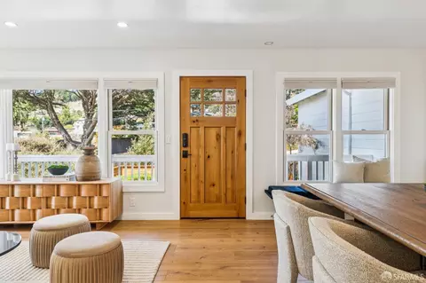 Entry Way - 646 Brighton Rd, Pacifica, CA 94044 photo 2 of 2