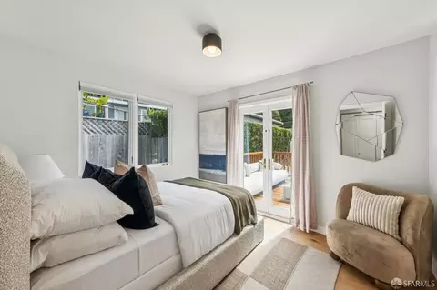 Bedroom - 646 Brighton Rd, Pacifica, CA 94044 photo 7 of 9