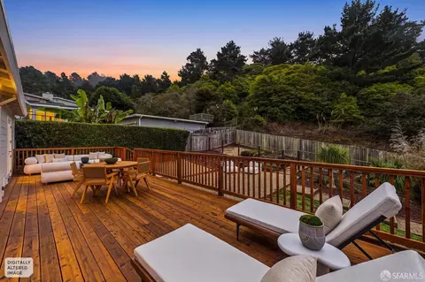 Exterior - 646 Brighton Rd, Pacifica, CA 94044 photo 11 of 12