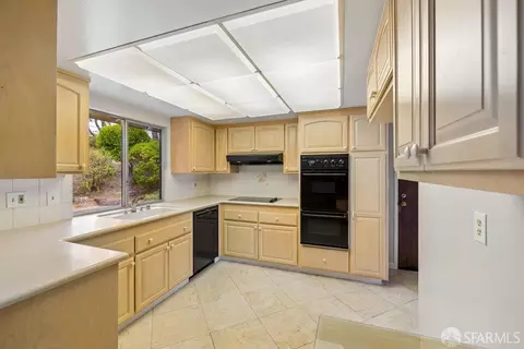 Kitchen - 85 Warfield Dr, Moraga, CA 94556 photo 2 of 3
