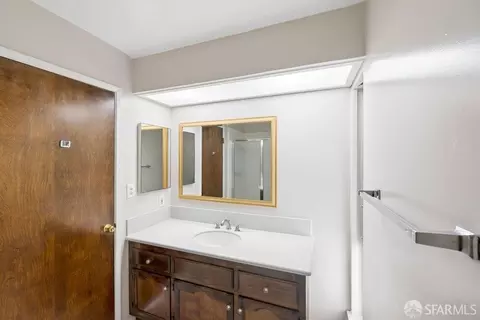 Bath - 85 Warfield Dr, Moraga, CA 94556 photo 2 of 4