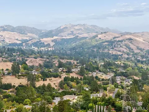 View/Area - 85 Warfield Dr, Moraga, CA 94556 photo 4 of 5