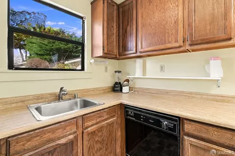 Kitchen - 179 Santa Maria Ave, Pacifica, CA 94044 photo 4 of 6
