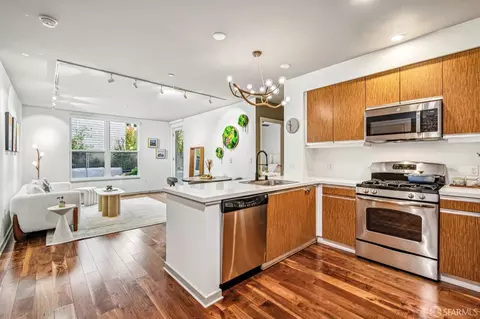 5900 3rd St #2214, San Francisco, CA 94124