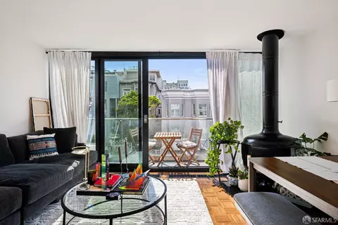 454 Lombard St #9, San Francisco, CA 94133