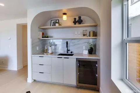 Kitchen - 975 Darien Way, San Francisco, CA 94127 photo 4 of 4