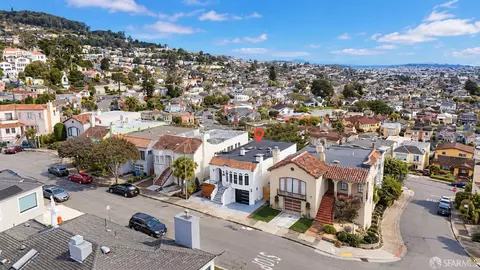 View/Area - 975 Darien Way, San Francisco, CA 94127 photo 2 of 4
