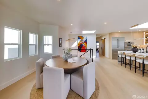Dining - 975 Darien Way, San Francisco, CA 94127 photo 1 of 2