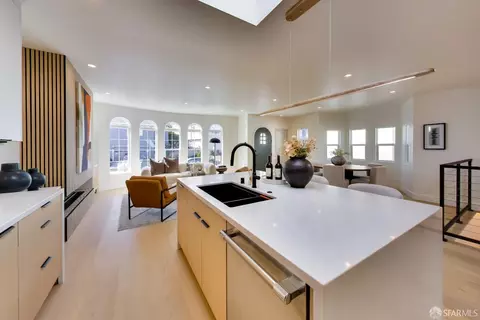 Kitchen - 975 Darien Way, San Francisco, CA 94127 photo 3 of 4