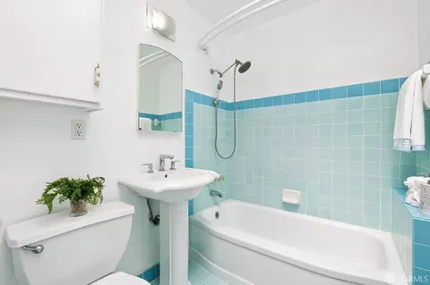 Bath - 2154 41st Ave, San Francisco, CA 94116 photo 1 of 1