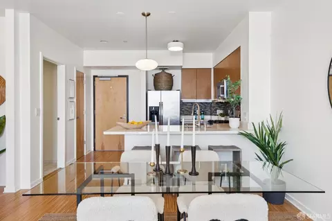 Dining - 5900 3rd St #2416, San Francisco, CA 94124 photo 3 of 5