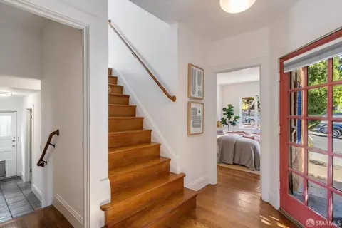 Entry Way - 1160 Glen Ave, Berkeley, CA 94708 photo 2 of 2