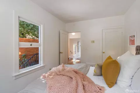 Bedroom - 1160 Glen Ave, Berkeley, CA 94708 photo 2 of 8