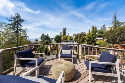 Exterior - 1160 Glen Ave, Berkeley, CA 94708 photo 3 of 22