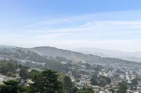 View/Area - 146 Beachview Ave, Pacifica, CA 94044 photo 9 of 13
