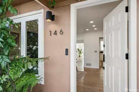 Entry Way - 146 Beachview Ave, Pacifica, CA 94044 photo 1 of 3