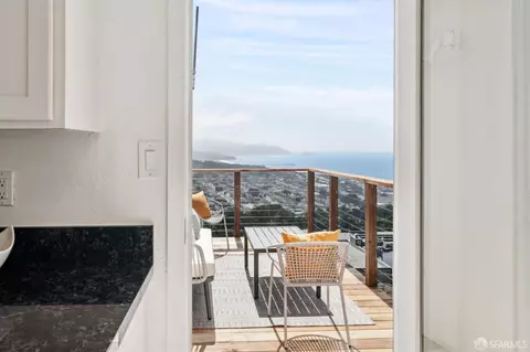 Exterior - 146 Beachview Ave, Pacifica, CA 94044 photo 4 of 5